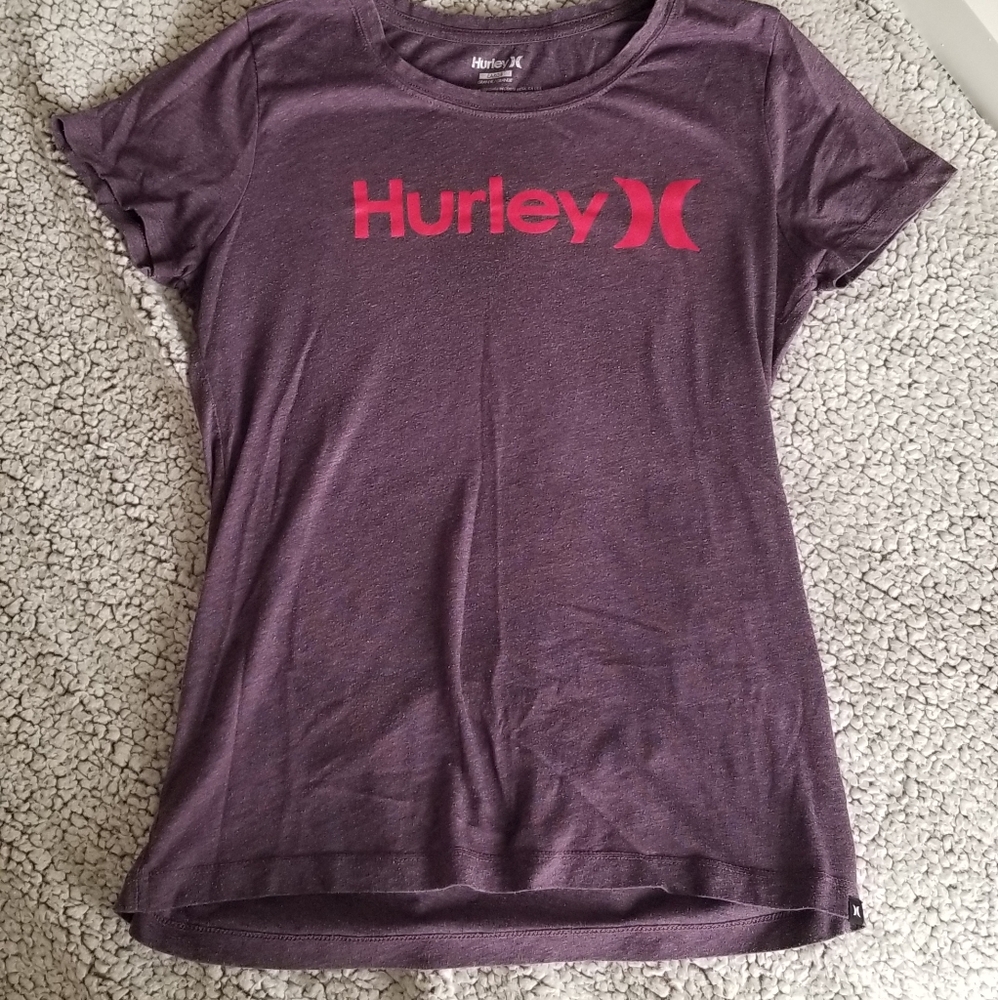 Hurley tshirt